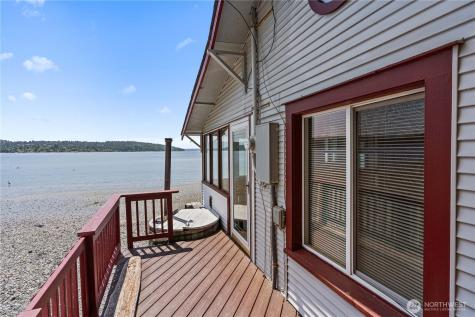 24186 Vashon Highway SW Vashon WA 98070