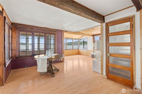 24186 Vashon Highway SW Vashon WA 98070