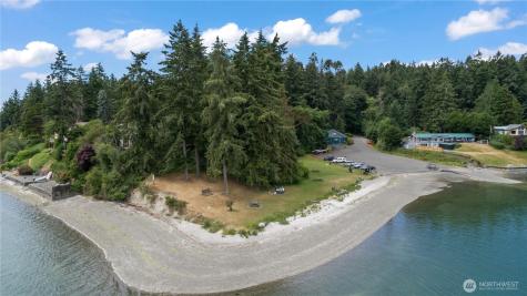24186 Vashon Highway SW Vashon WA 98070