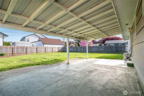 8 Terry Court Longview WA 98632