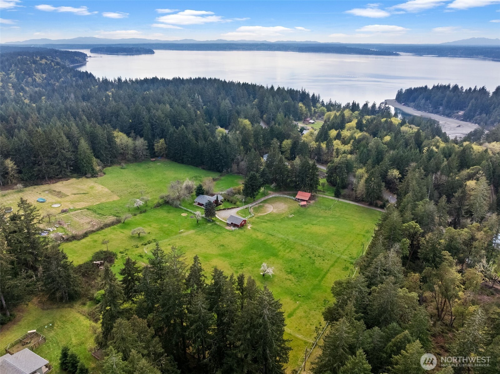 18110 Roberts Road NW Vaughn WA 98394
