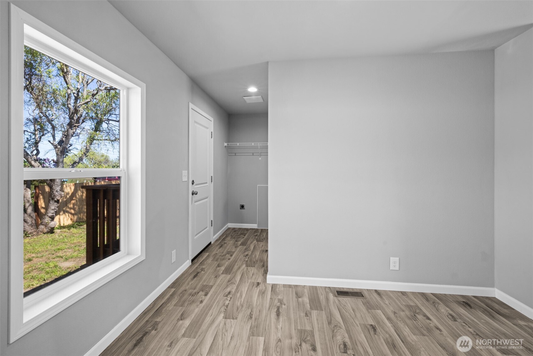 2362 E 5th Avenue Port Angeles WA 98362