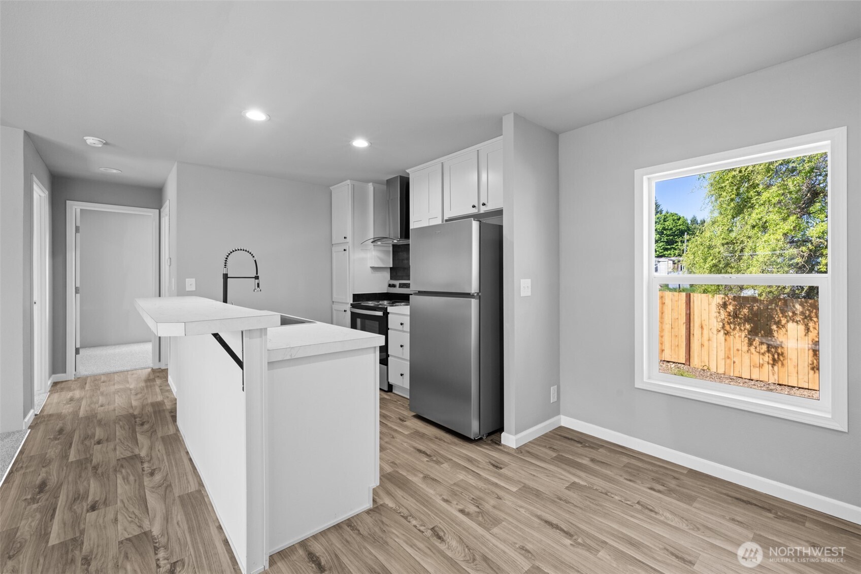 2362 E 5th Avenue Port Angeles WA 98362