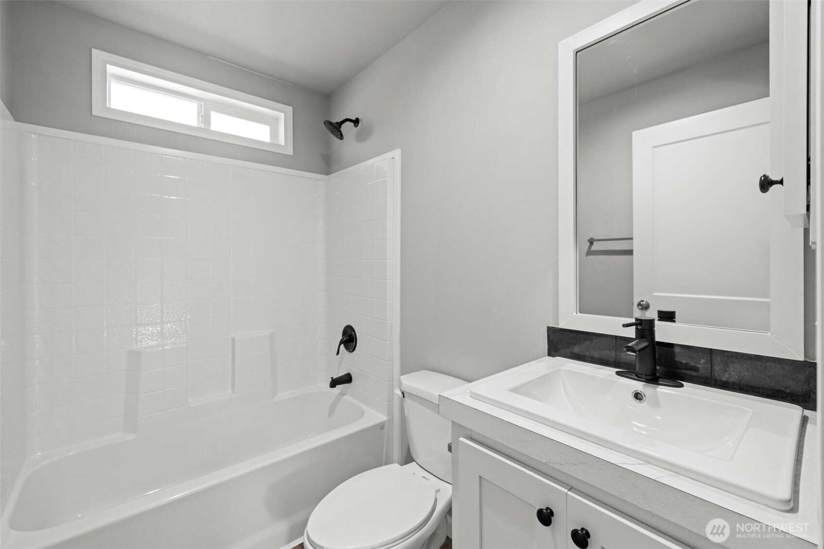 2362 E 5th Avenue Port Angeles WA 98362