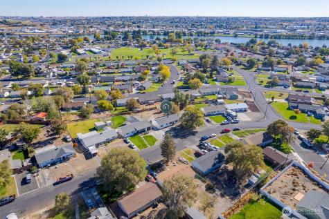 415 N Earl Road Moses Lake WA 98837