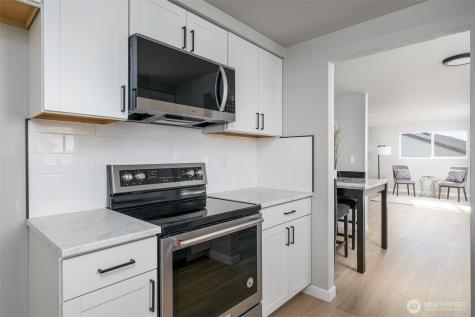 415 N Earl Road Moses Lake WA 98837