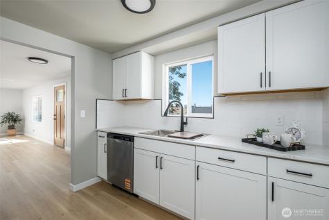 415 N Earl Road Moses Lake WA 98837