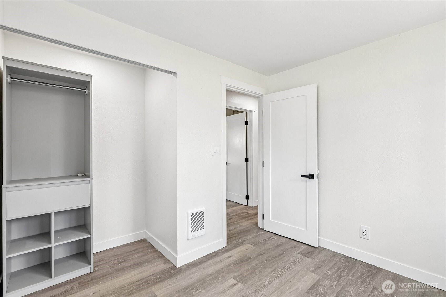 3425 NE 7th Place Renton WA 98056