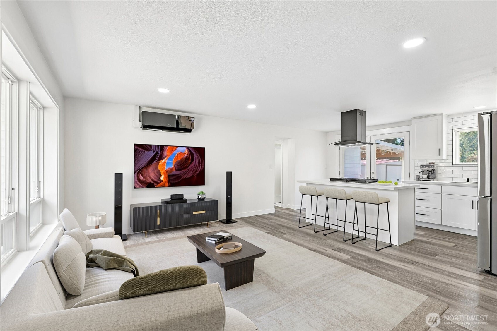 3425 NE 7th Place Renton WA 98056