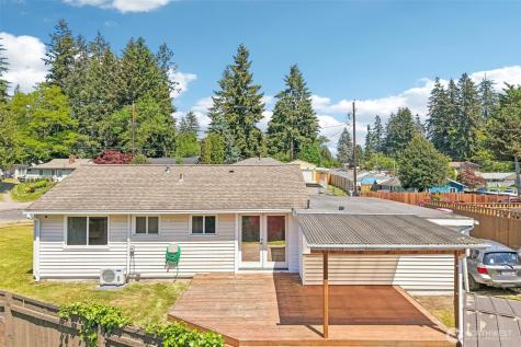 3425 NE 7th Place Renton WA 98056