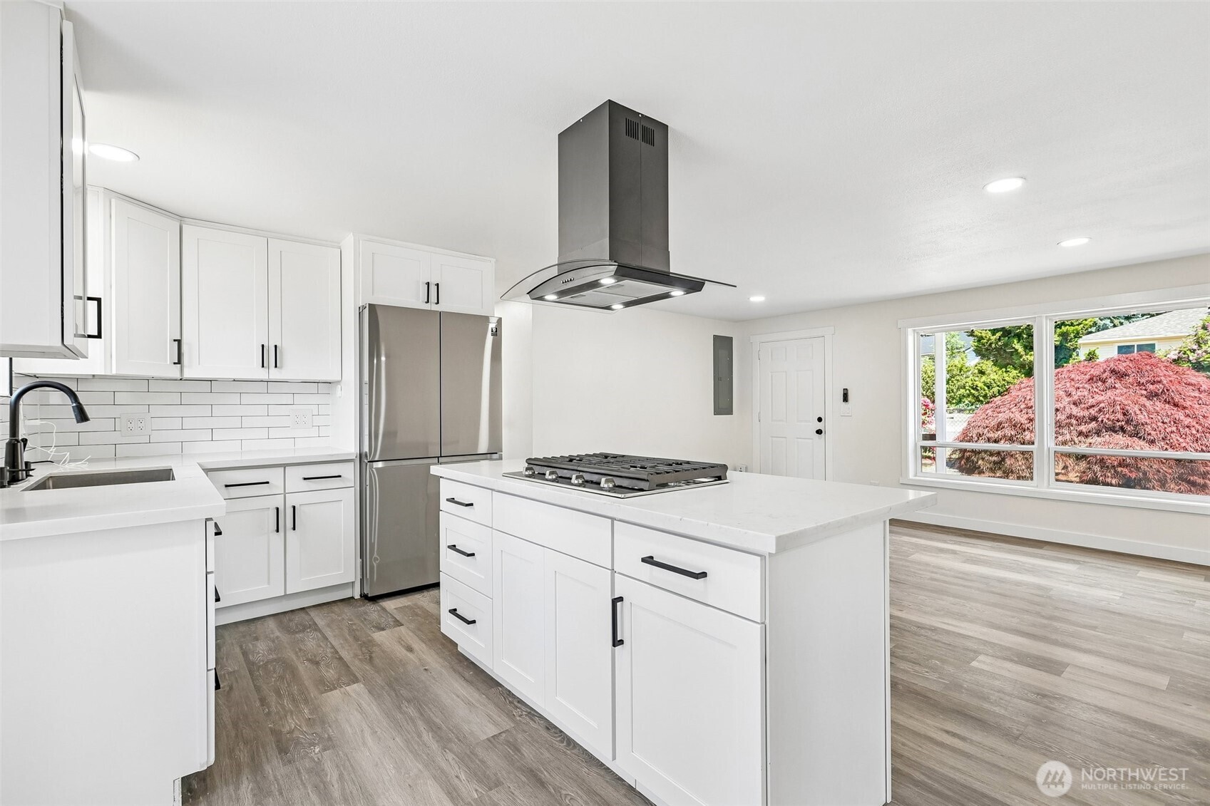 3425 NE 7th Place Renton WA 98056