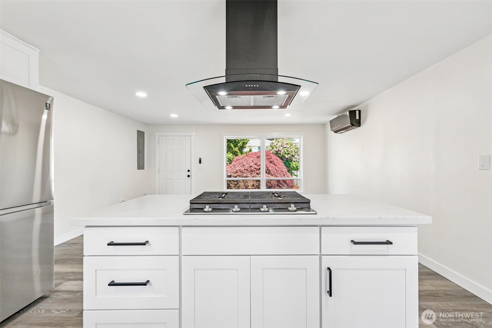 3425 NE 7th Place Renton WA 98056