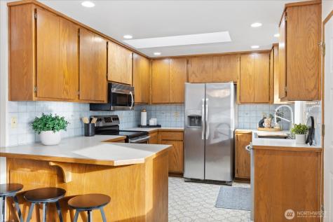 1057 Pinehurst Court Camano Island WA 98282