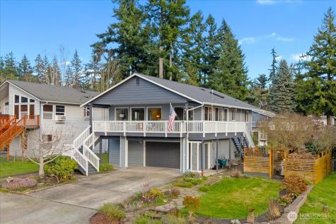1057 Pinehurst Court Camano Island WA 98282