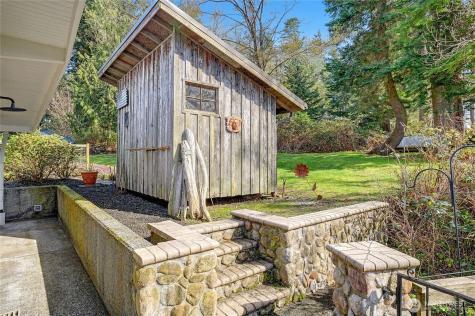 303 Arrowhead Point Lane Camano Island WA 98282