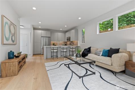 6834 47th Avenue NE Seattle WA 98115