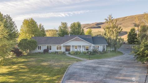 321 Edgemont Loop Road Ellensburg WA 98926