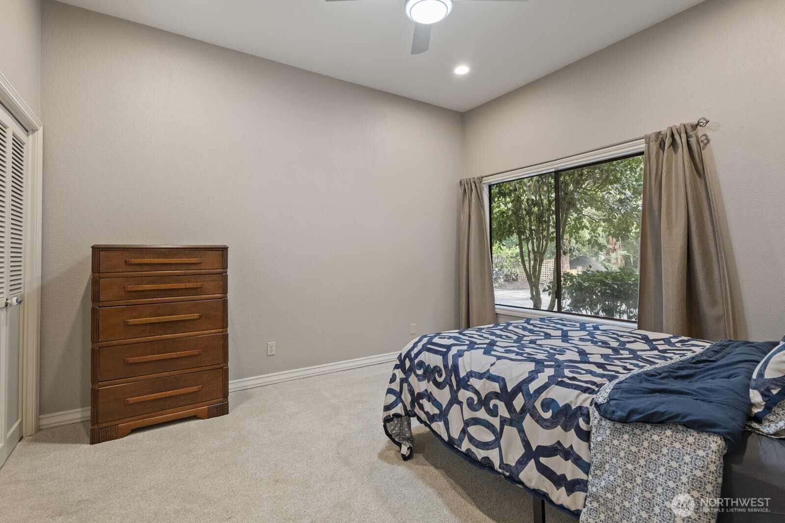 35525 SE 49th Street Fall City WA 98024