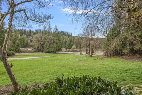 35525 SE 49th Street Fall City WA 98024