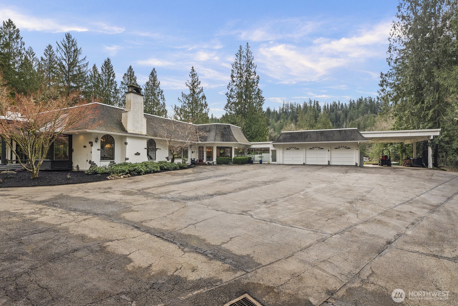 35525 SE 49th Street Fall City WA 98024