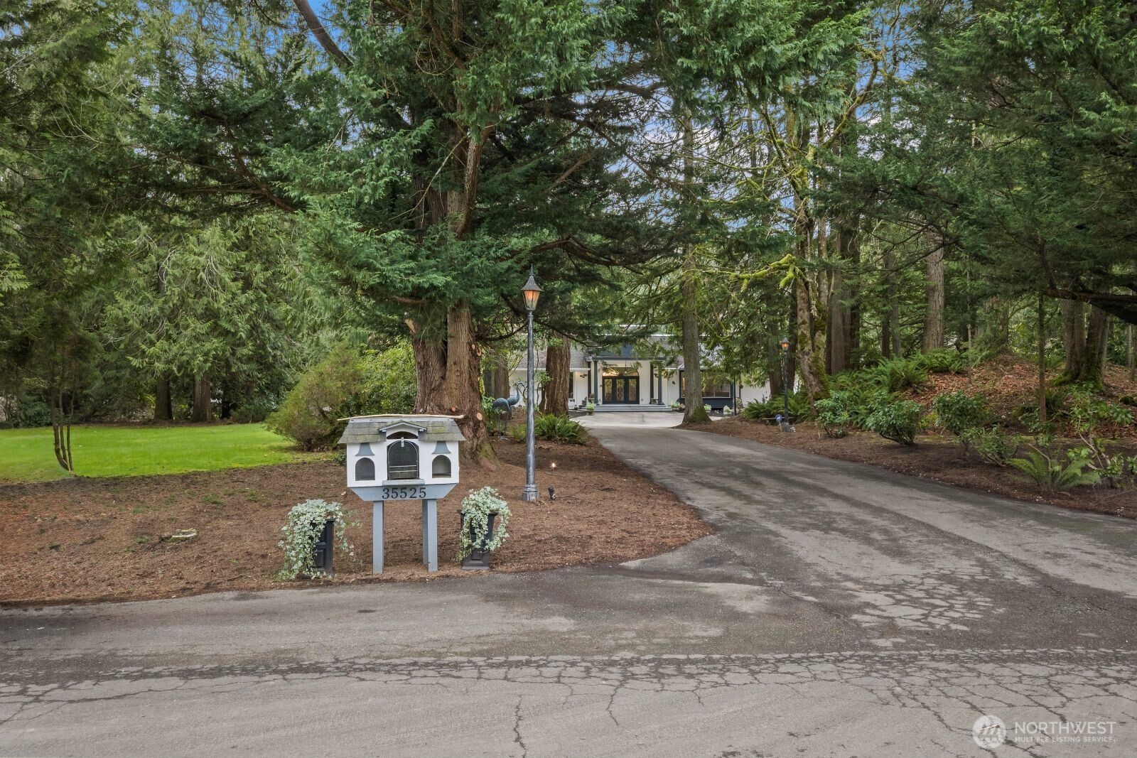 35525 SE 49th Street Fall City WA 98024