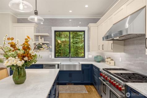 4700 & 4740 Rose Avenue NE Bainbridge Island WA 98110