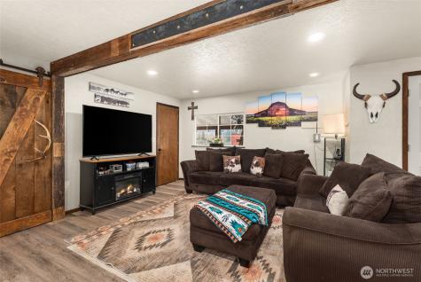 3356 State Highway 508 Onalaska WA 98570