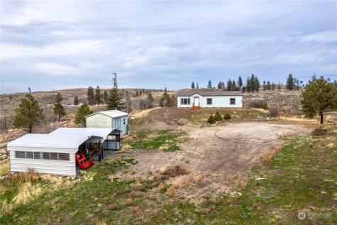 392 Cameron Lake Loop Okanogan WA 98840