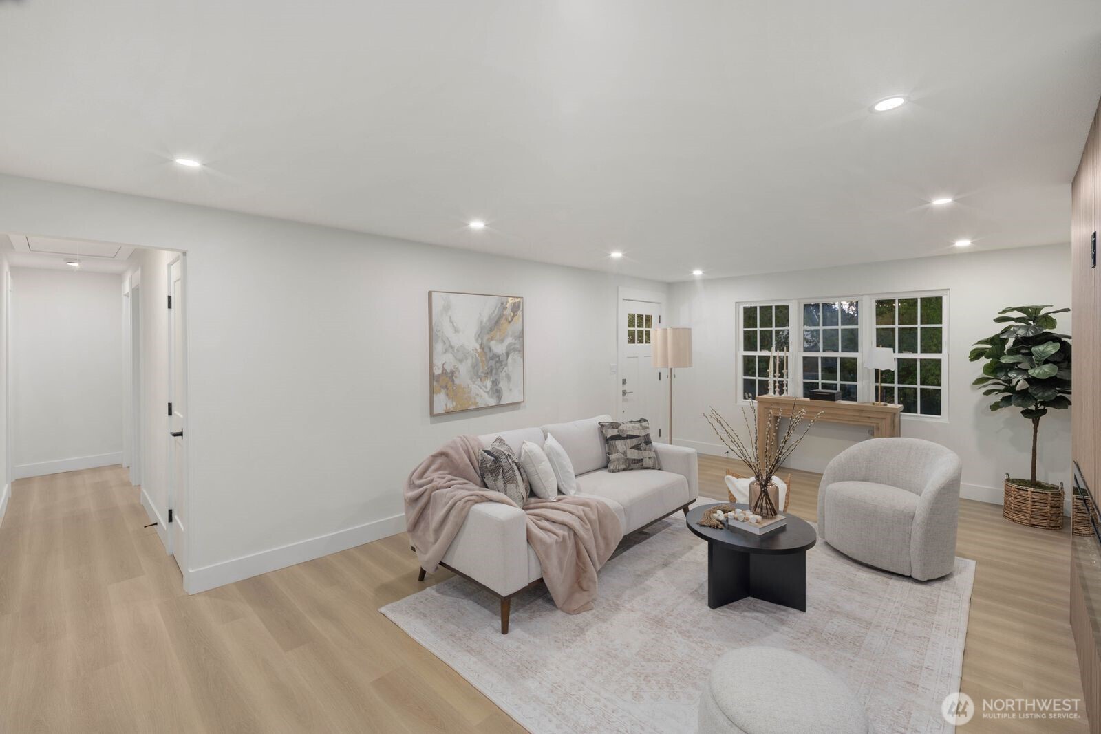 5810 57th Avenue NE Seattle WA 98105