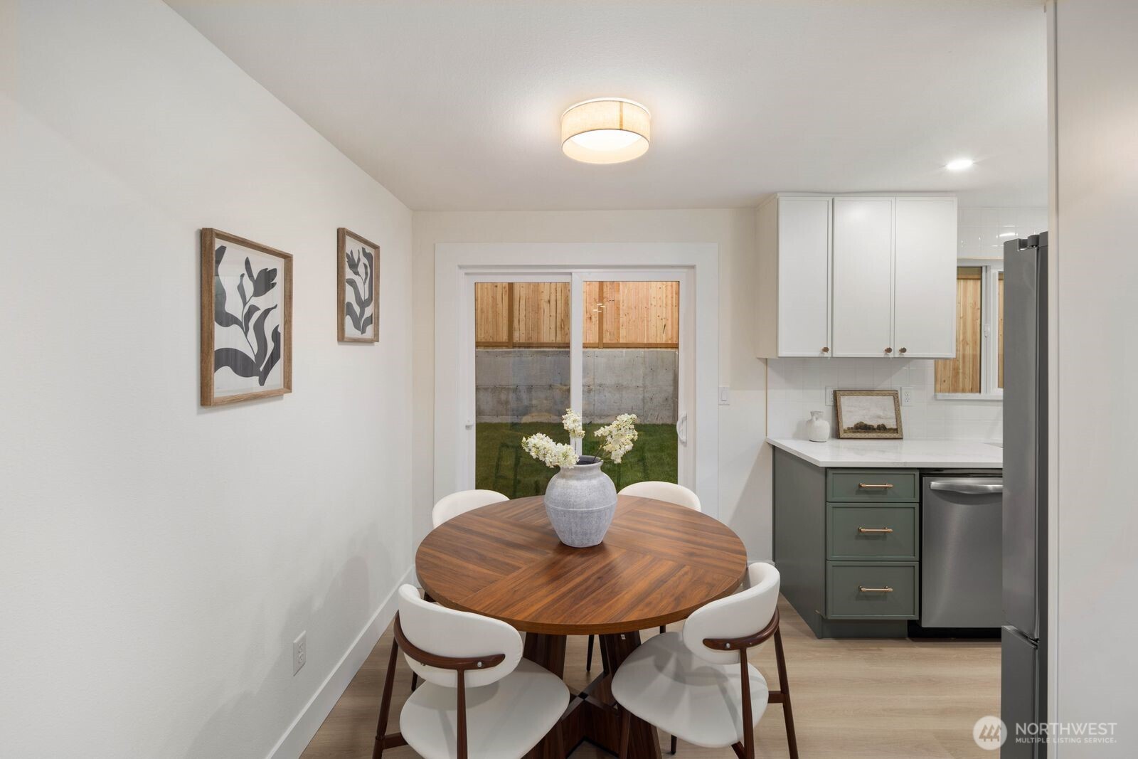 5810 57th Avenue NE Seattle WA 98105