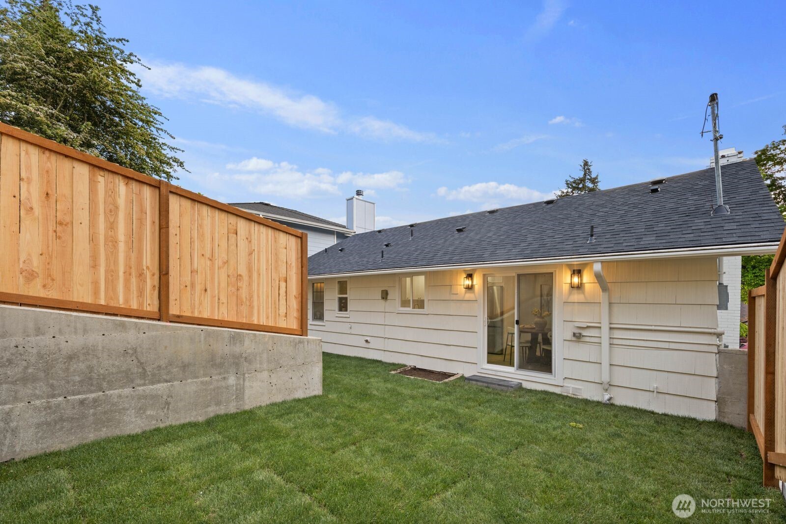 5810 57th Avenue NE Seattle WA 98105