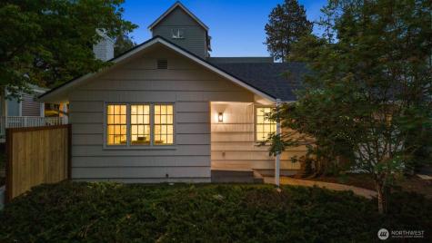 5810 57th Avenue NE Seattle WA 98105