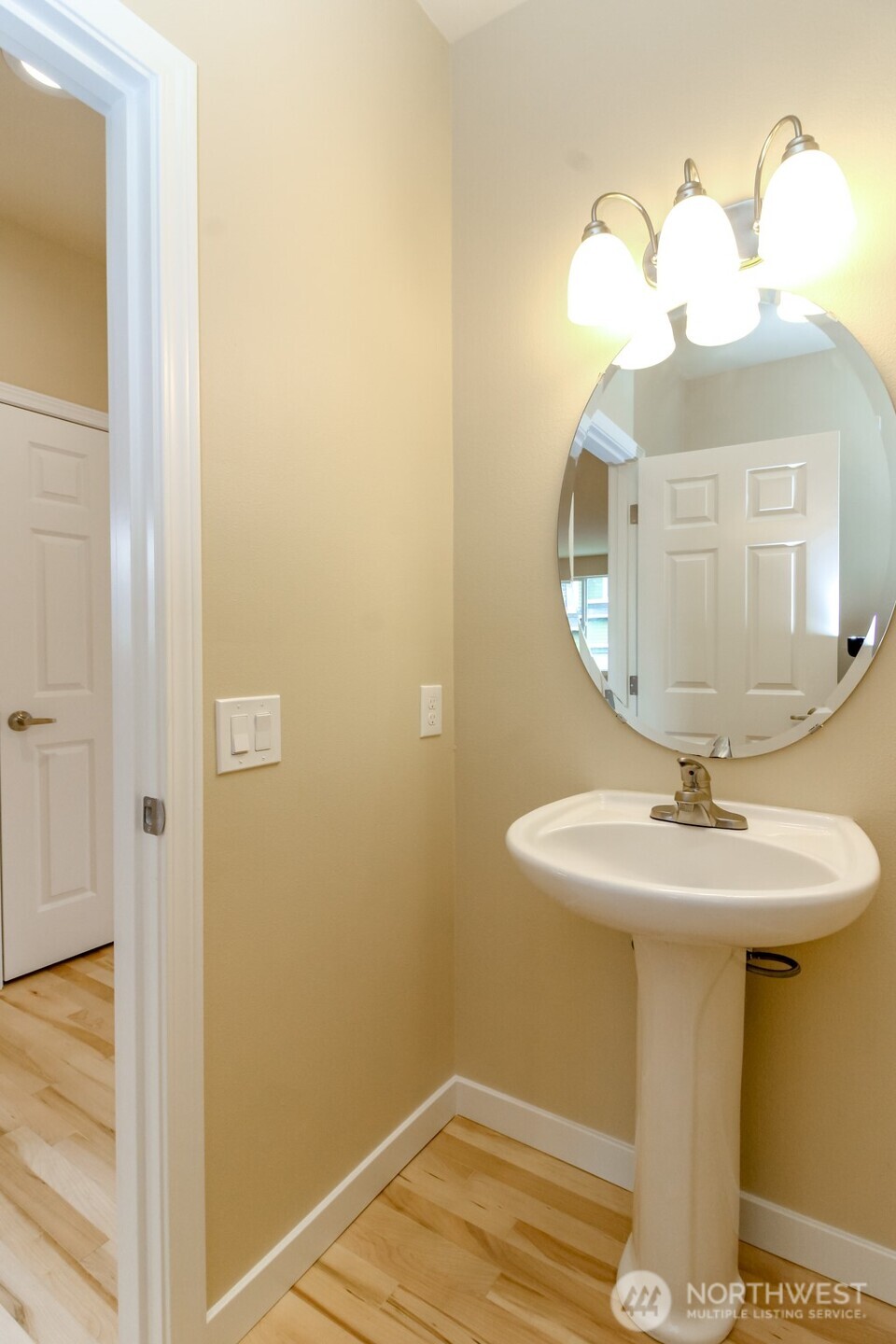 17837 110th Place SE Renton WA 98055