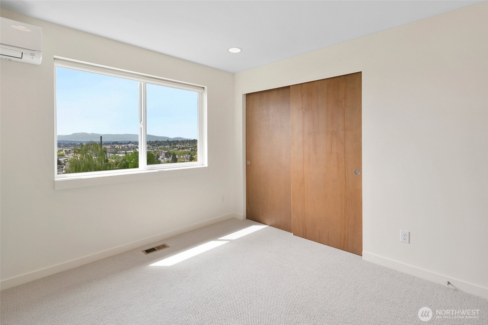 221 NW 50th Street Seattle WA 98107