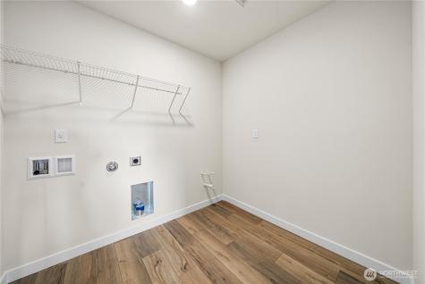 5990 Thornhill Avenue SW Port Orchard WA 98367
