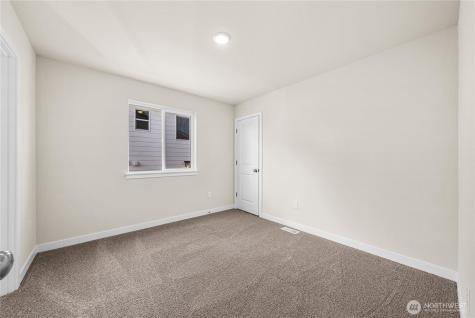 5990 Thornhill Avenue SW Port Orchard WA 98367