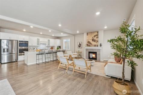 10107 14th Place SE Lake Stevens WA 98258