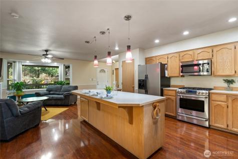 22433 Vale Court SE Yelm WA 98597