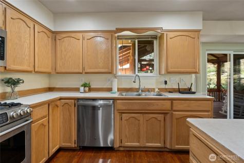 22433 Vale Court SE Yelm WA 98597