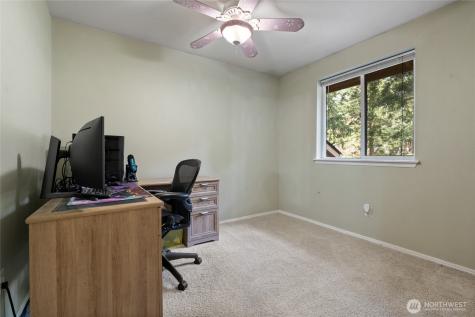 22433 Vale Court SE Yelm WA 98597