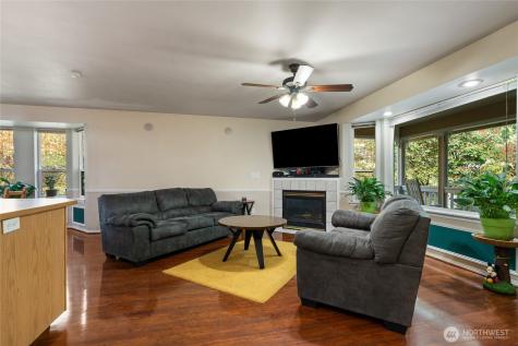 22433 Vale Court SE Yelm WA 98597