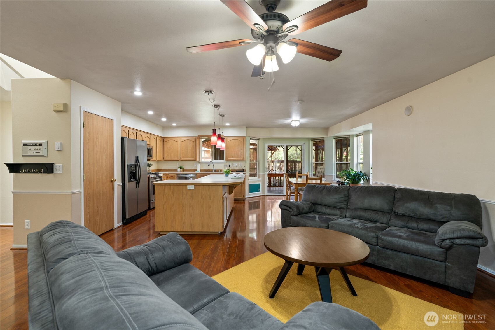 22433 Vale Court SE Yelm WA 98597