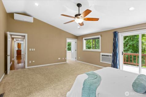 23811 NE 43rd Street Redmond WA 98053