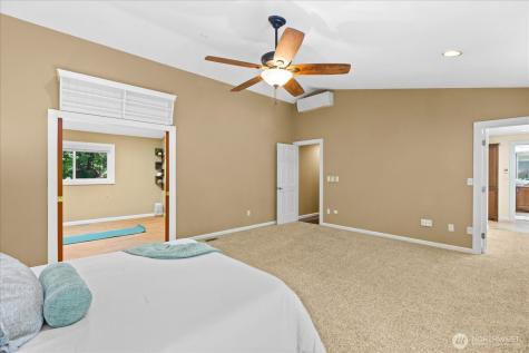 23811 NE 43rd Street Redmond WA 98053