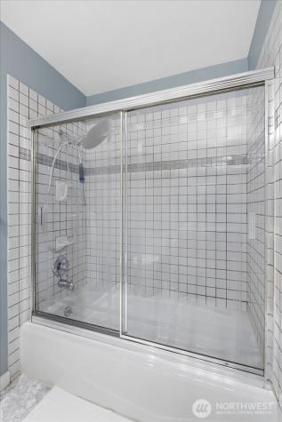 23811 NE 43rd Street Redmond WA 98053