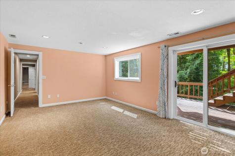 23811 NE 43rd Street Redmond WA 98053