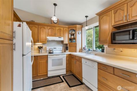 608 91st SW Everett WA 98204
