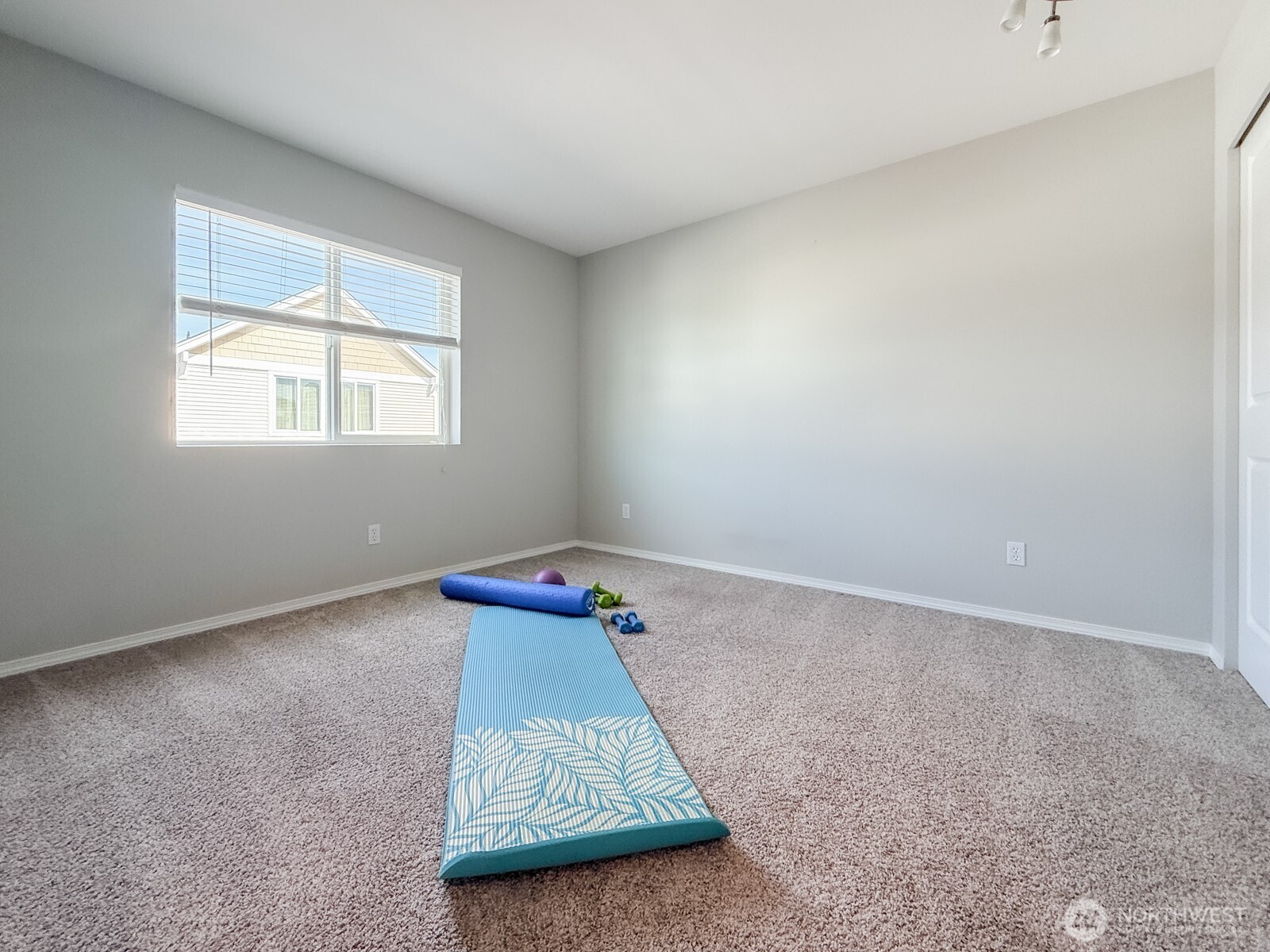 6634 Francis Avenue SE Auburn WA 98092