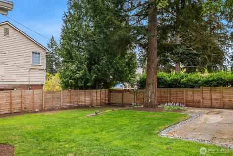 215 NW 130th Street Seattle WA 98177