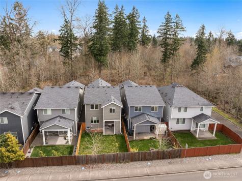 16214 78th Avenue Ct E Puyallup WA 98375
